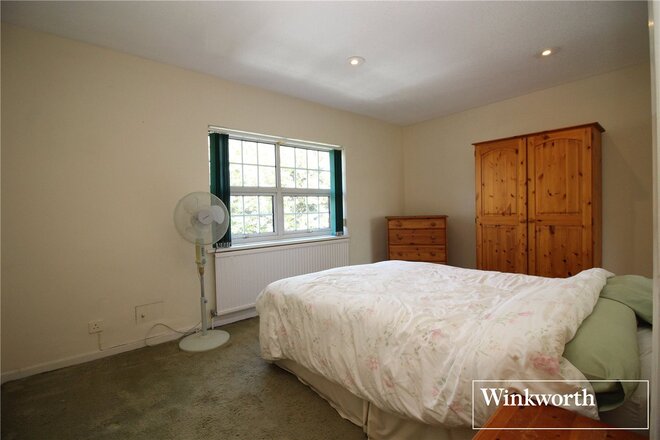 Hartfield Avenue, Borehamwood, WD6