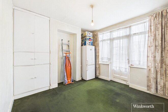 Shrewsbury Avenue, Middlesex, HA3