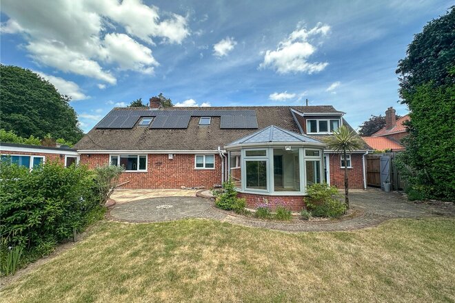 Fakenham Road, Norwich, NR8
