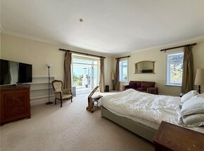 West Overcliff Drive, Dorset, BH4