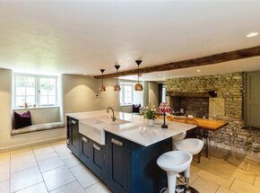 Cowley, Gloucestershire, GL53