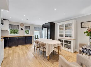 Abinger Mews, London, W9