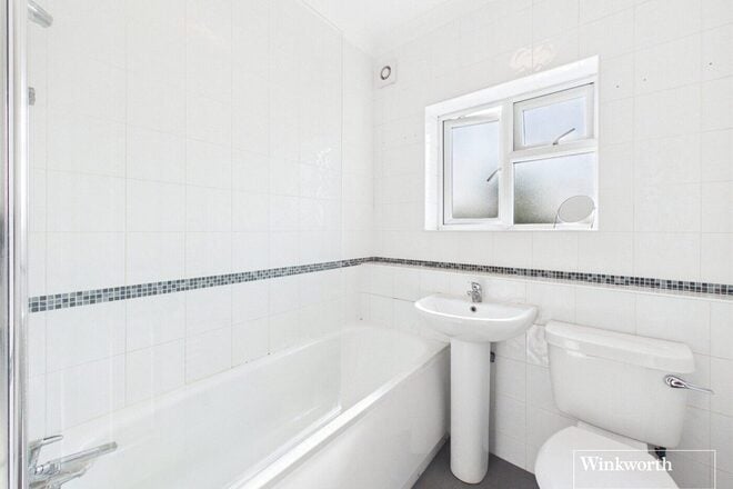 Watford Way, London, NW7