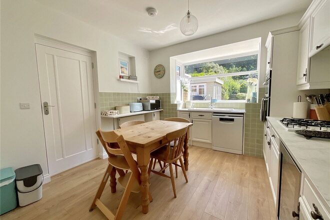 East Cliff Way, Dorset, BH23