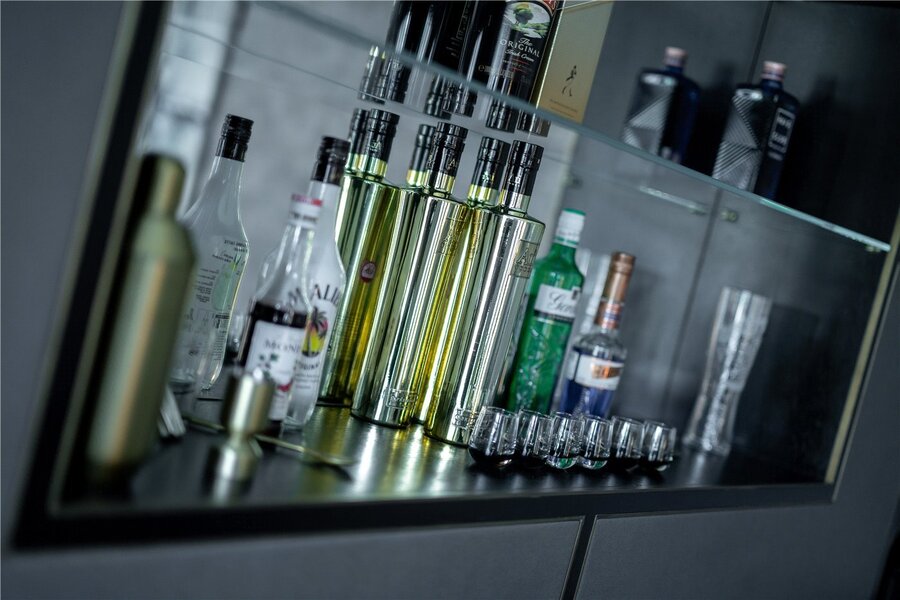 Lounge Bar