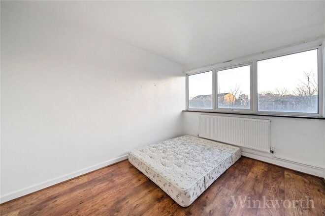Lovelinch Close, London, SE15