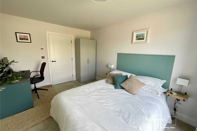 Wharncliffe Road, Christchurch, BH23