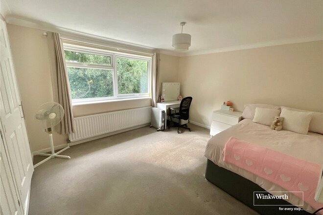 Cornford Way, Highcliffe, BH23