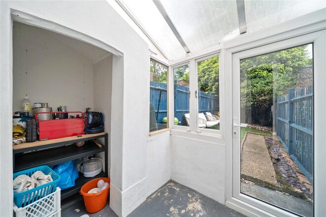 Durban Road, London, SE27