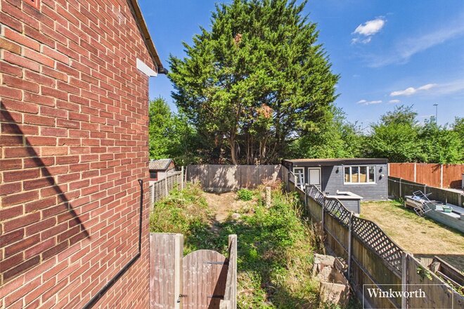 Robin Grove, Middlesex, HA3