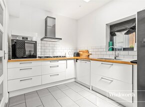 Milton Avenue, Barnet, EN5