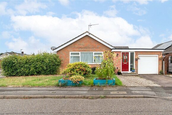 Huntingdon Drive, Dorset, BH21