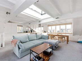 Adolphus Road, London, N4