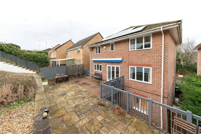 Glenrhondda, Reading, RG4