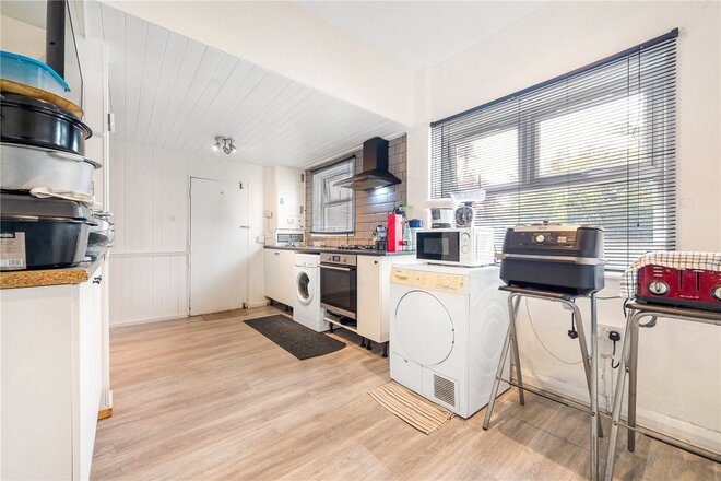 Dog Kennel Hill, East Dulwich, SE22