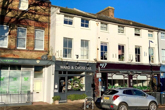 Maple Road, Surbiton, KT6