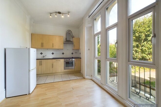 Ewell Road, Surbiton, KT6