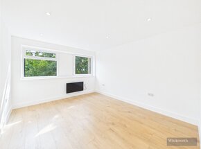 Castleview Road, Surrey, KT13