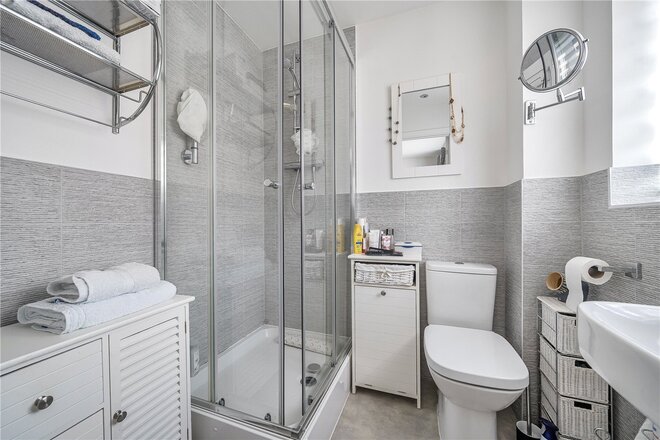 Cascade Way, Surrey, GU9