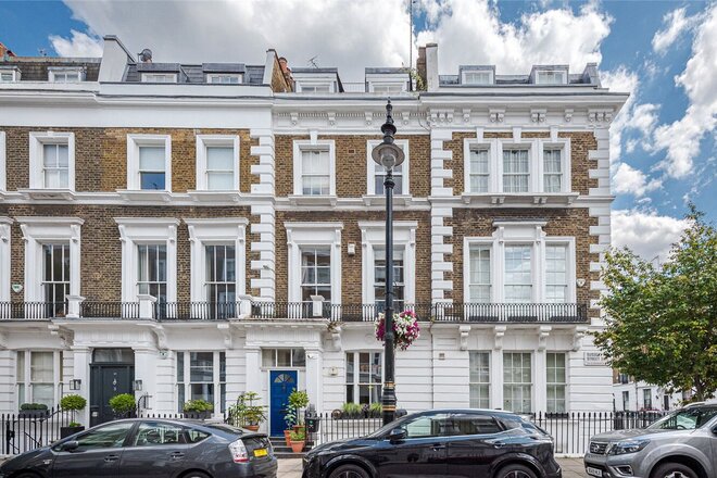 Sussex Street, London, SW1V
