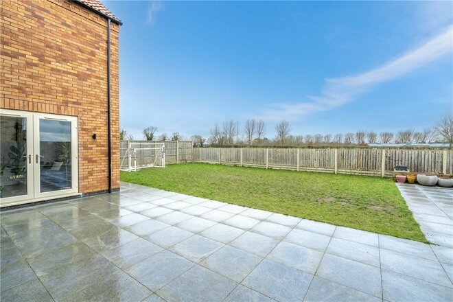 Saxon Way, Sleaford, NG34