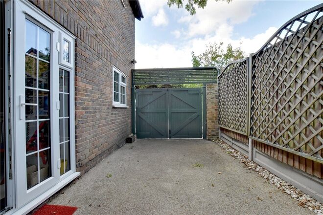 Heathway, Blackheath, SE3