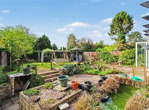 St. Annes Close, Suffolk, NR34