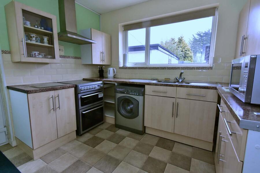 A KITCHEN 2A.jpg