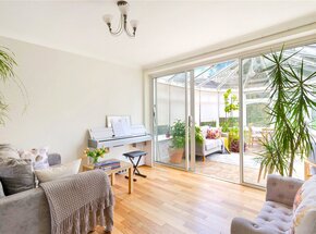 Chipstead Way, Surrey, SM7