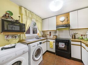 Isambard Place, London, SE16