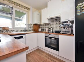 Peterborough Road, Carshalton, SM5