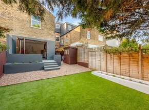 Hainthorpe Road, London, SE27