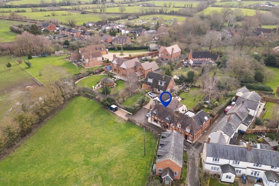 Mid Drone To Middlet