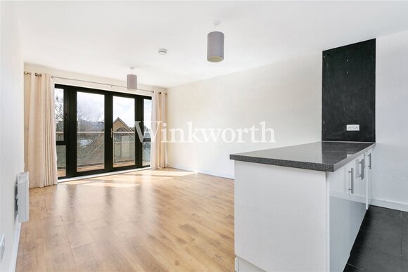 Arc Court, London, N11