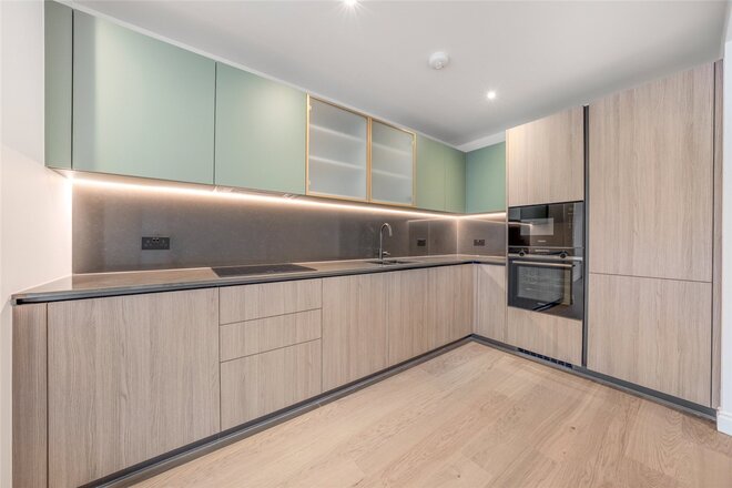 Watermeadow Lane, London, SW6