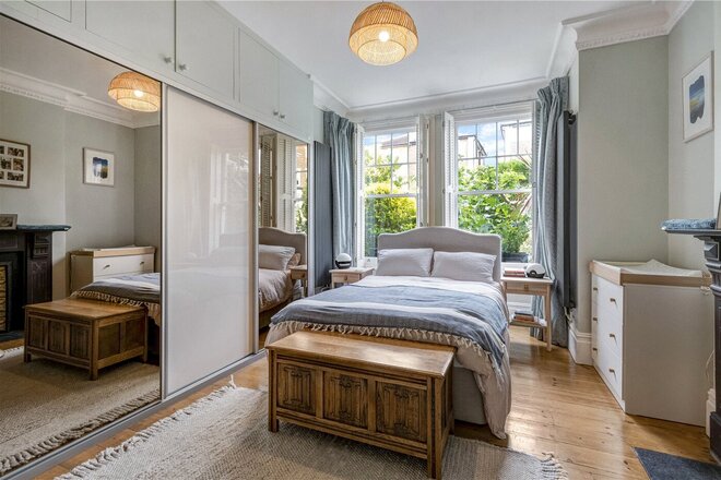 Lordship Lane, East Dulwich, SE22