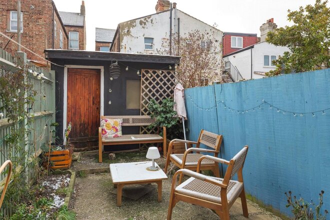 Mersham Road, Thornton Heath, CR7