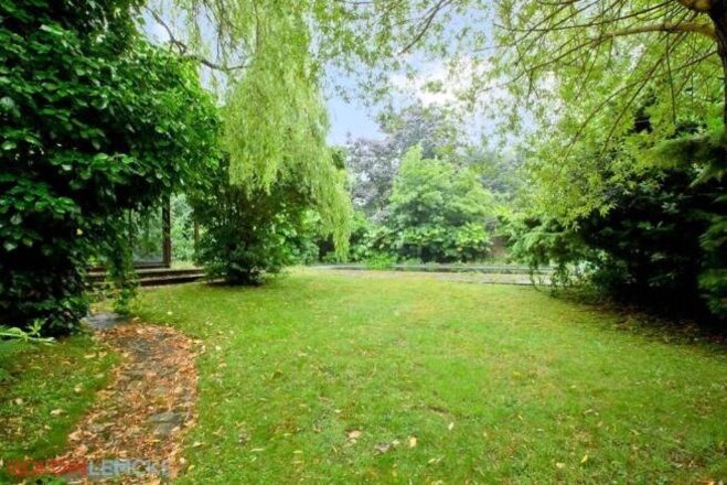 Tongdean Avenue, Hove, BN3