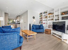 John Hunter Avenue, London, SW17