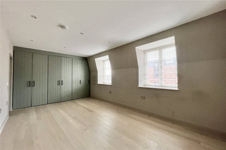 Main Bedroom