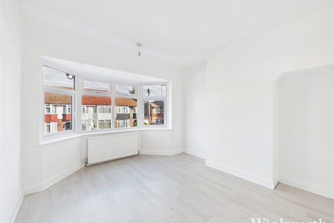 Cloister Road, London, W3