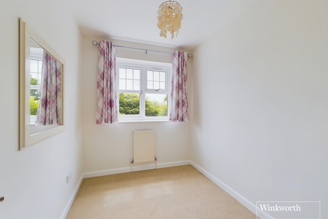 Century Drive, Reading, RG7
