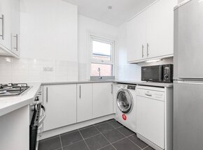 Ivy Road, Cricklewood, NW2