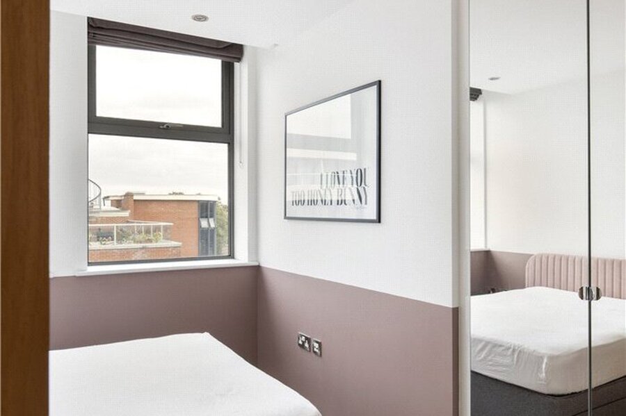Bedroom Detail