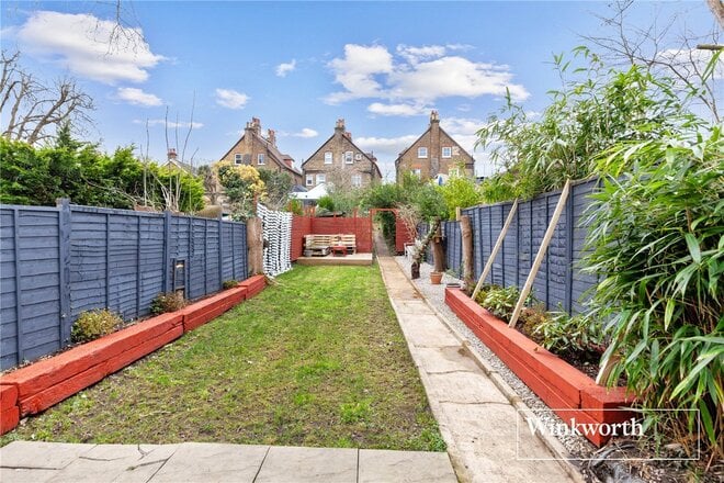 Finchley Park, London, N12