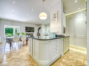 Sandecotes Road, Poole, BH14
