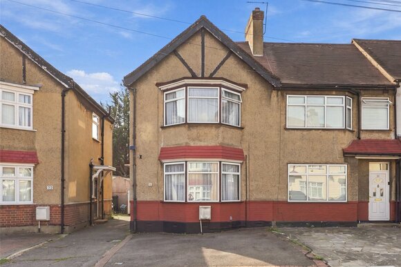 Devonia Gardens, London, N18