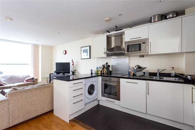 Drayton Park, Highbury, N5