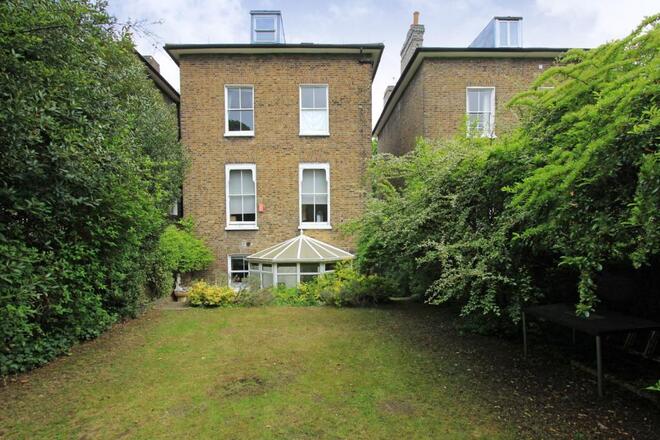 Eaton Rise, Ealing, W5