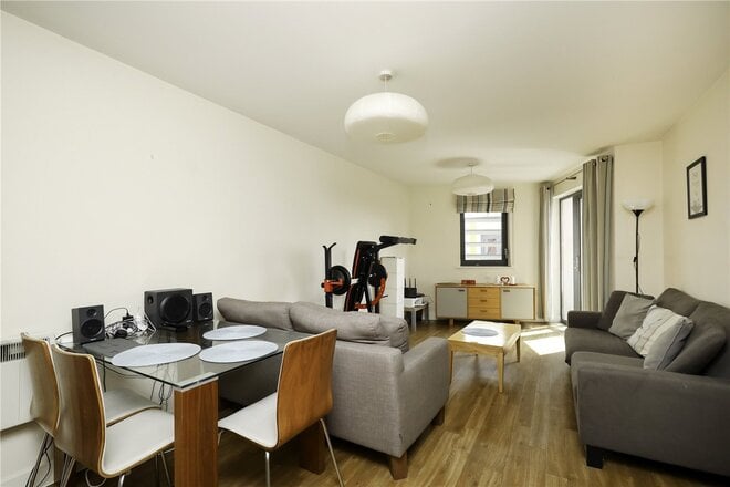 Merryfield Court, London, W3